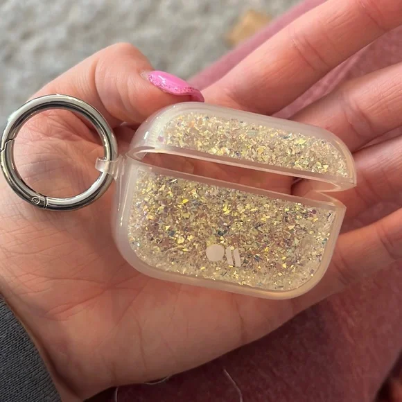 AirPod pro case - Picture 1 of 3